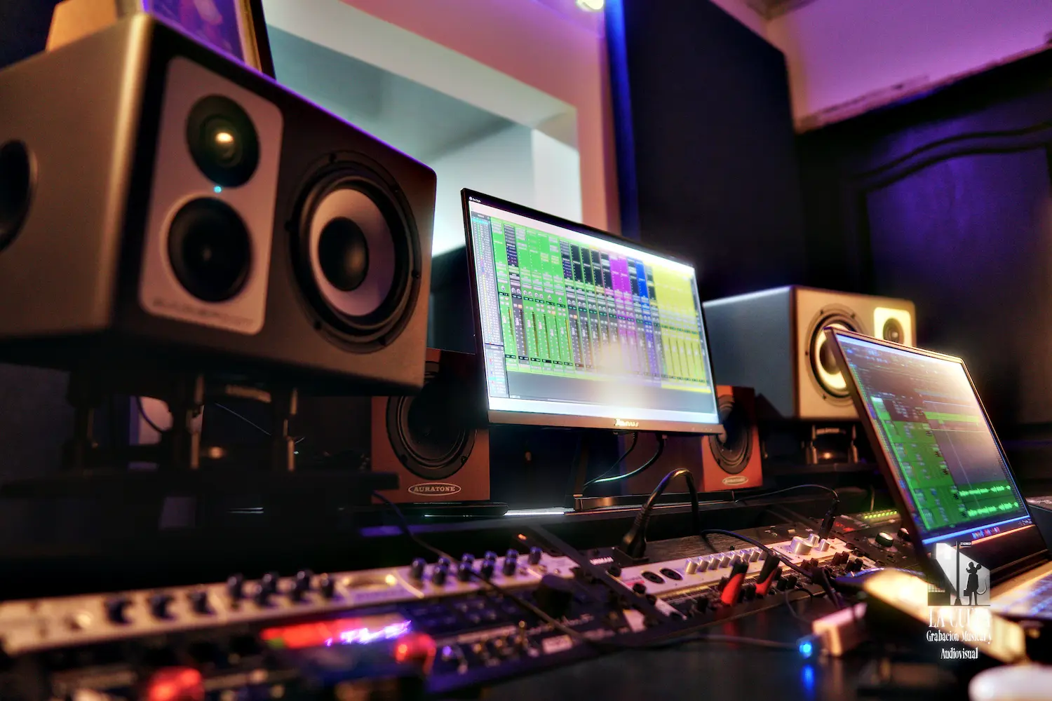 Estudio Musical y Grabación de Voces en Pereira